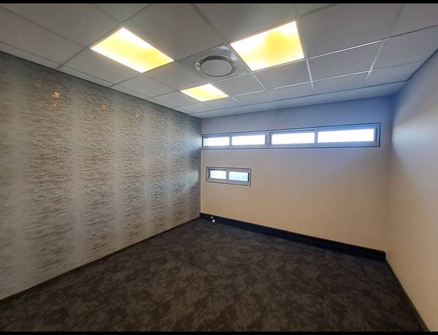 635M² OFFICE FOR SALE IN ILLOVO